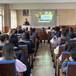 Tonya Meslek Yüksekokulu Öğretim Elemanlarına Dış İlişkiler Kurum Koordinatörlüğü Tanıtım ve Bilgilendirme Toplantısı Gerçekleştirildi